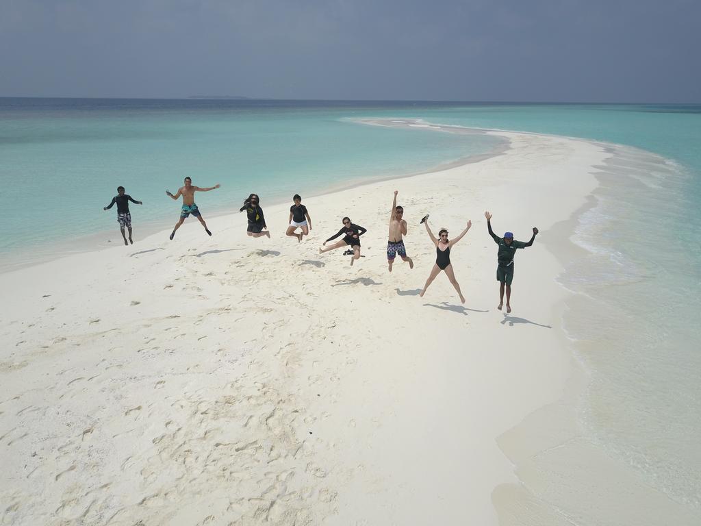 Hotel Summer Shade Maldives à Dharavandhoo Extérieur photo