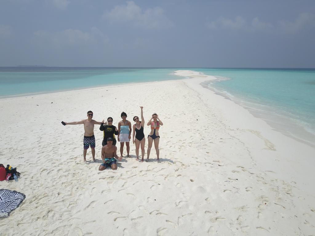 Hotel Summer Shade Maldives à Dharavandhoo Extérieur photo